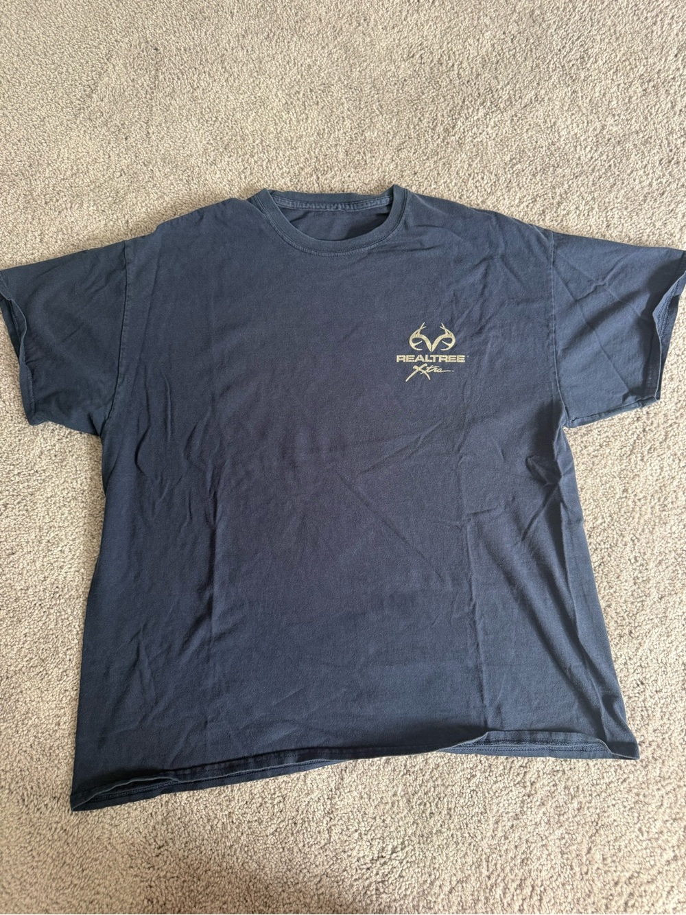 Realtree Short-Sleeve Logo Tee in Navy with Tan Logo